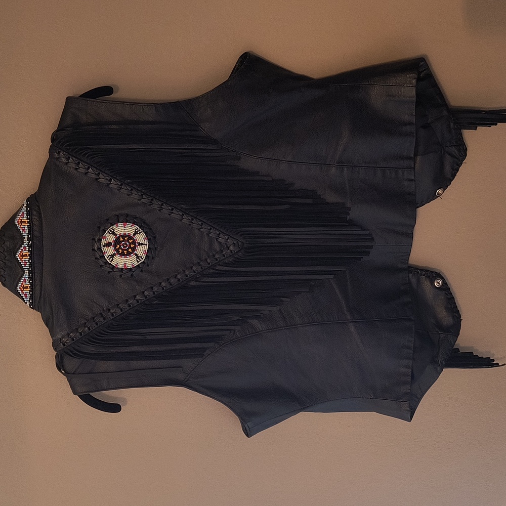 Leather Fringe Vest - Picture 4 of 12